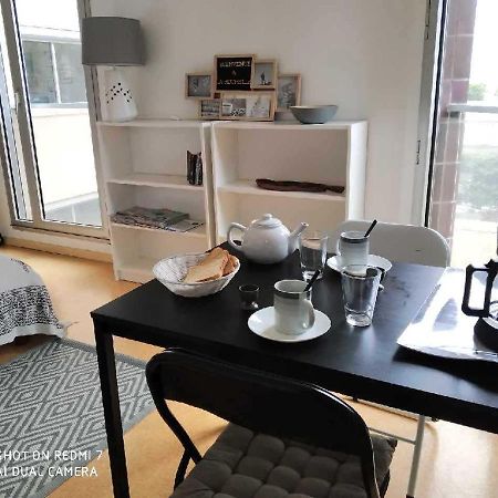 Studio lumineux proche Centre ville et plage La Rochelle  Extérieur photo